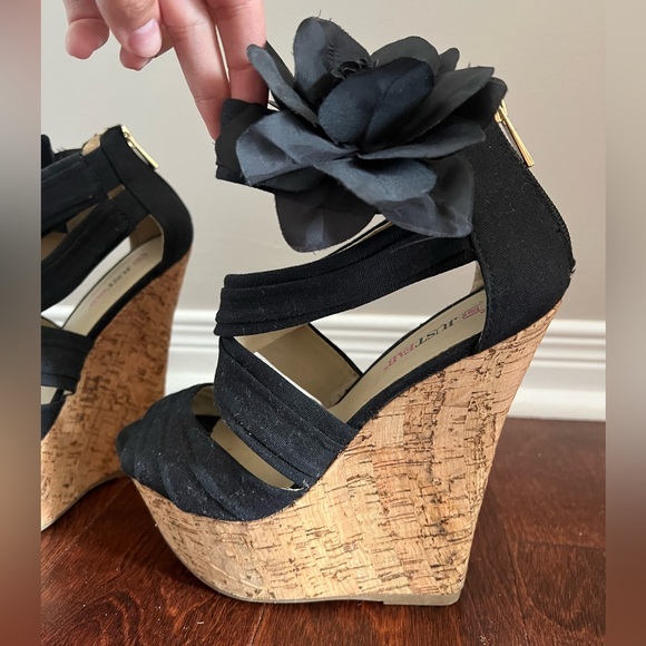 Justfab Sexy Wedges - Picture 5 of 5